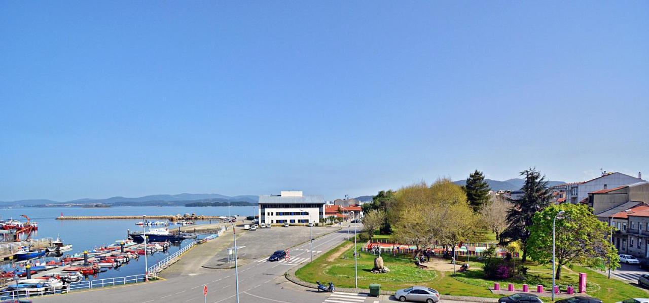 Apartamento De Playa En Villajuan Vilagarcia de Arousa Esterno foto